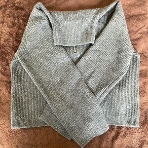 Women’s size xs oversized sweater